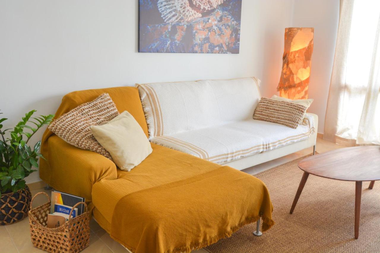 Apartamentos Mares De Lava - Puerto Del Carmen Puerto del Carmen  Eksteriør bilde