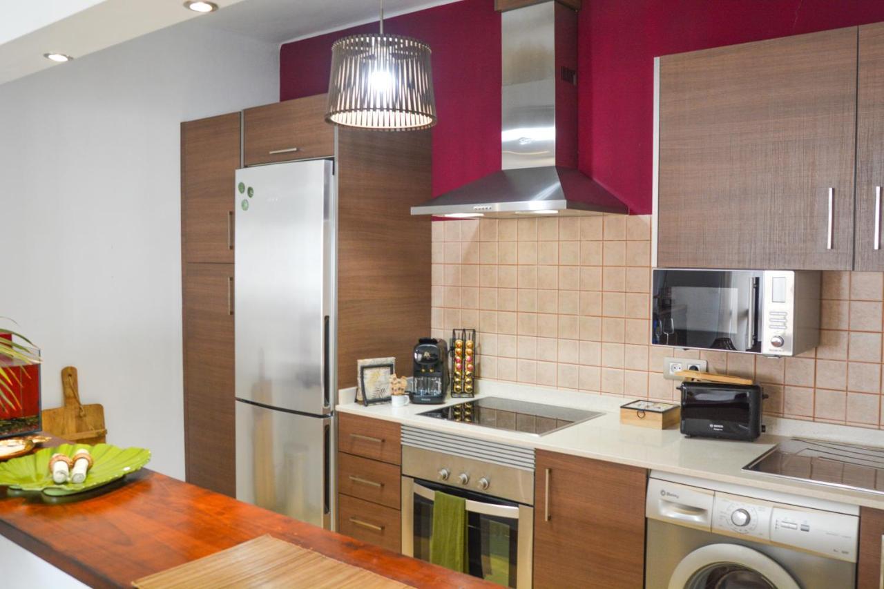 Apartamentos Mares De Lava - Puerto Del Carmen Puerto del Carmen  Eksteriør bilde